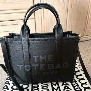 Marc Jacob’s Medium Leather Tote Bag